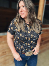 Load image into Gallery viewer, Palomino Saddle Tee