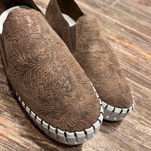 Load image into Gallery viewer, Moxie Tooled Slip On Shoe by Very G