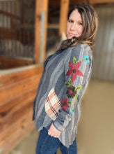 Load image into Gallery viewer, Embroidered Chambray Tunic