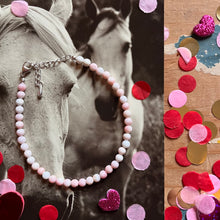 Load image into Gallery viewer, The Paige Queen Conch Bracelet