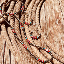 Load image into Gallery viewer, The Mustang Necklace